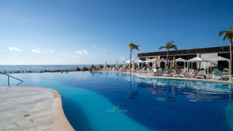 Hotel Luxury Bahia Principe Akumal en Riviera Maya - Agencia de Viajes en la Riviera Maya