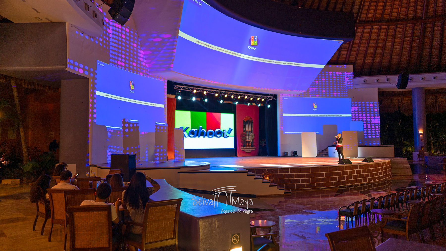 Teatro con show nocturno en Iberostar Selection Paraíso Lindo