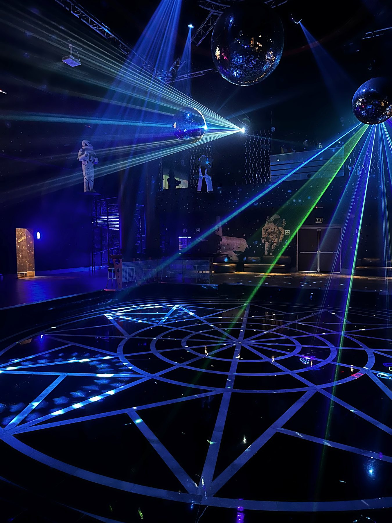 Disco Galaxy en Iberostar Waves Paraíso Beach