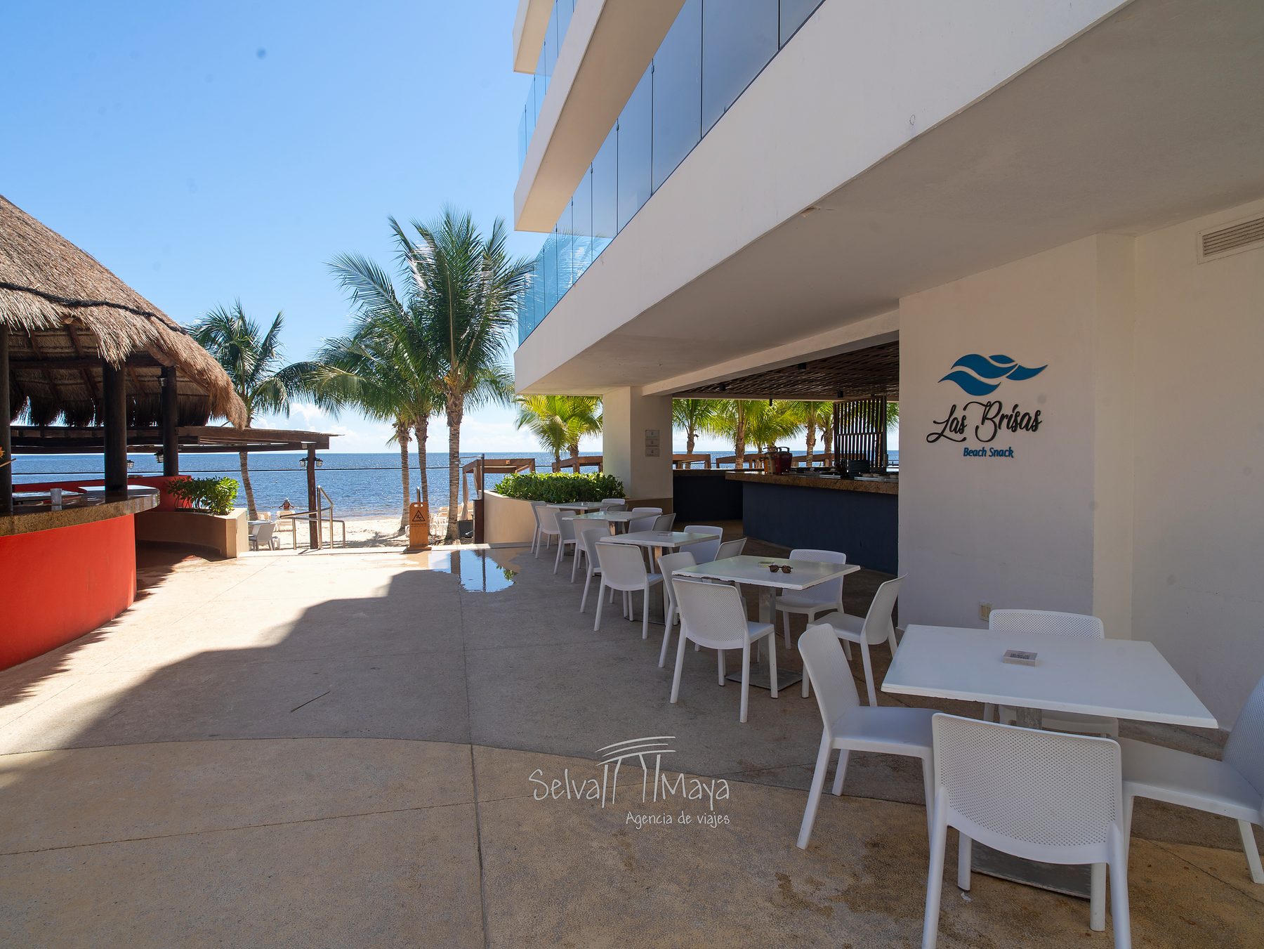 Las Brisas Beach Snack en Sensira Resort Riviera Maya