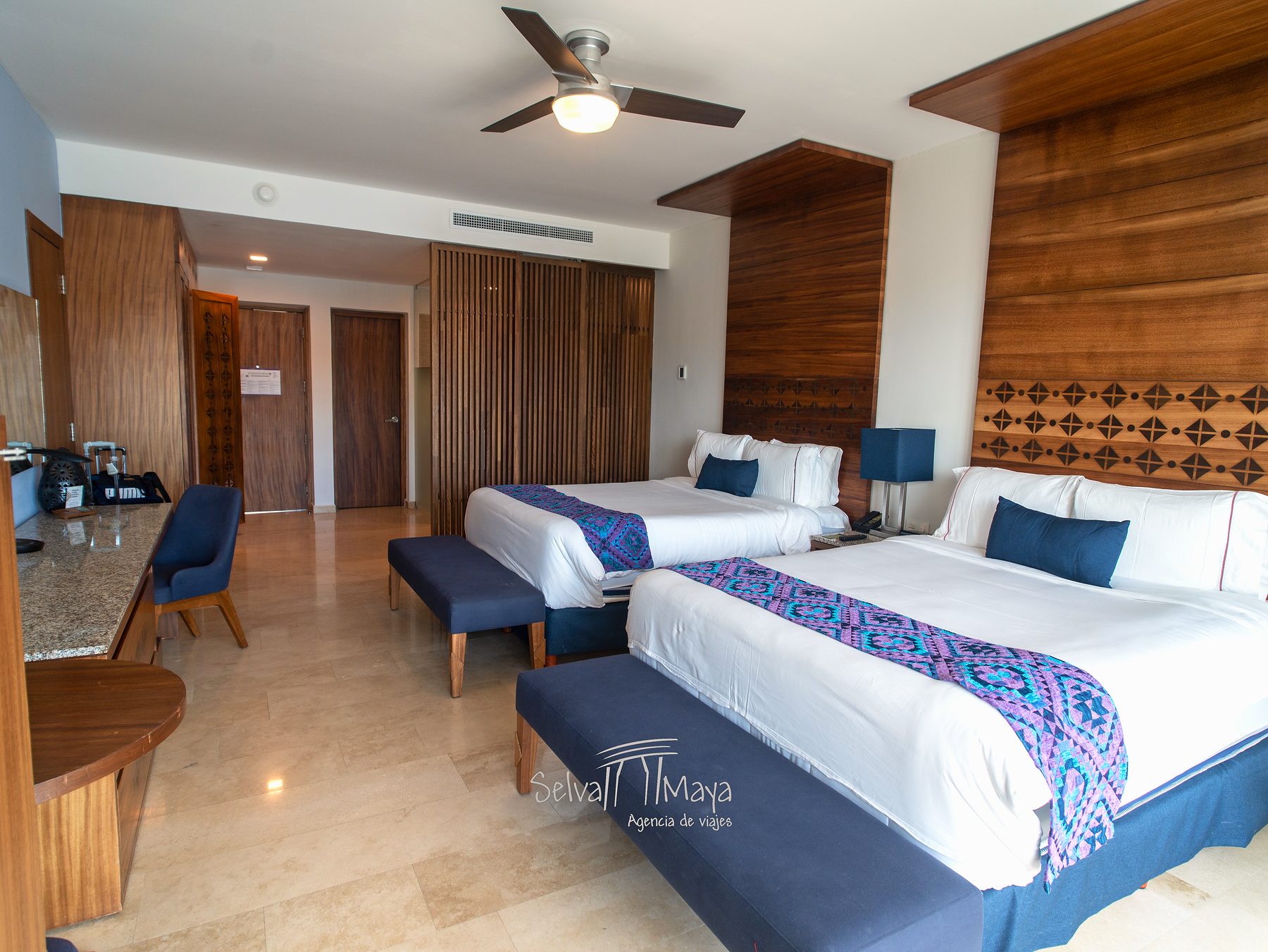 Habitación Agatha Queen con dos camas en Sensira Resort Riviera Maya