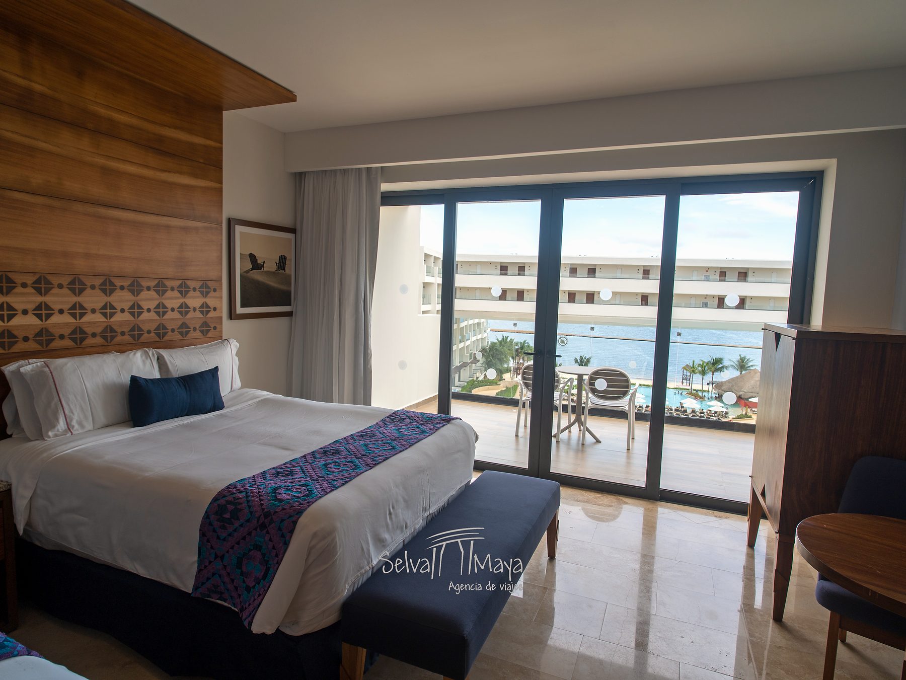 Habitación Agatha Queen con vista al mar en Sensira Resort Riviera Maya