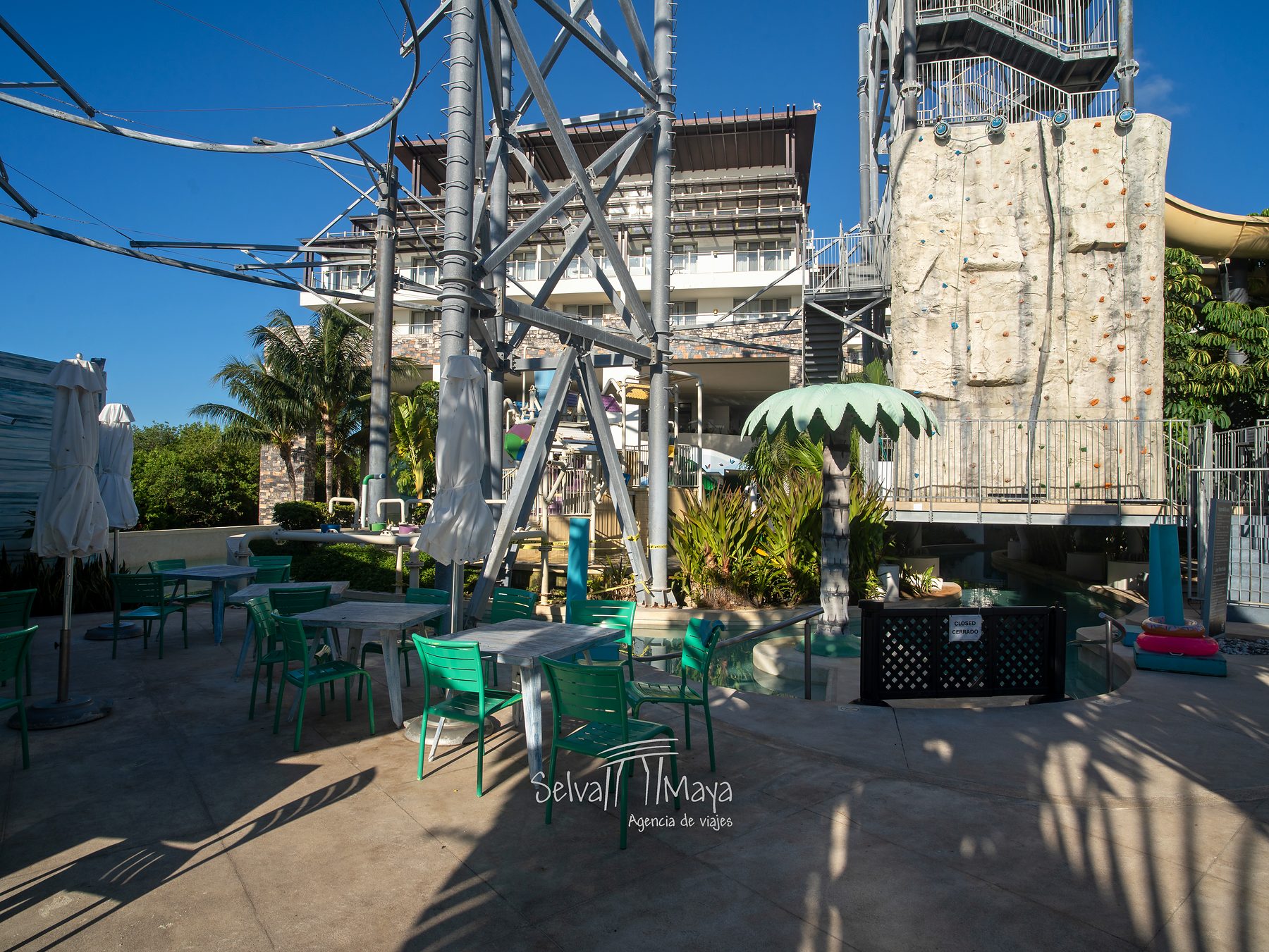 Pared de escalada y Rollglider en Dreams Natura Resort & Spa