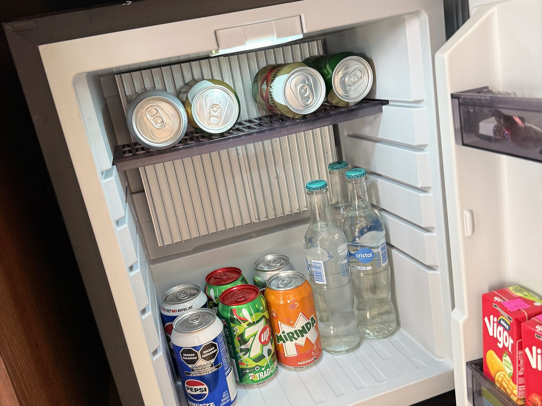 Minibar de la habitación