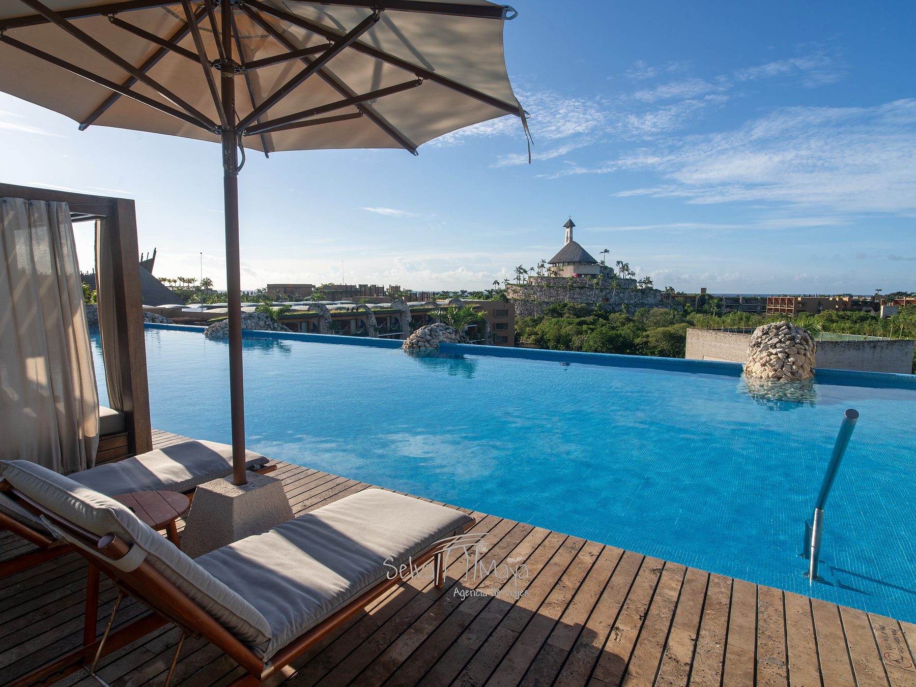Hotel Xcaret Arte