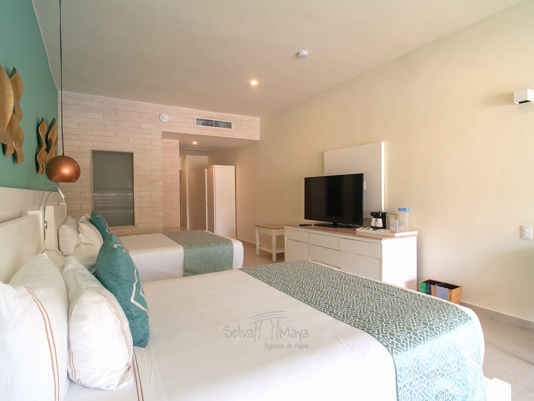 Habitación con dos camas en Iberostar Selection Riviera Cancún