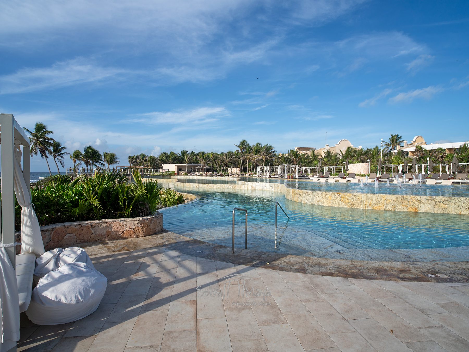 Alberca Infinity en TRS Yucatán Hotel