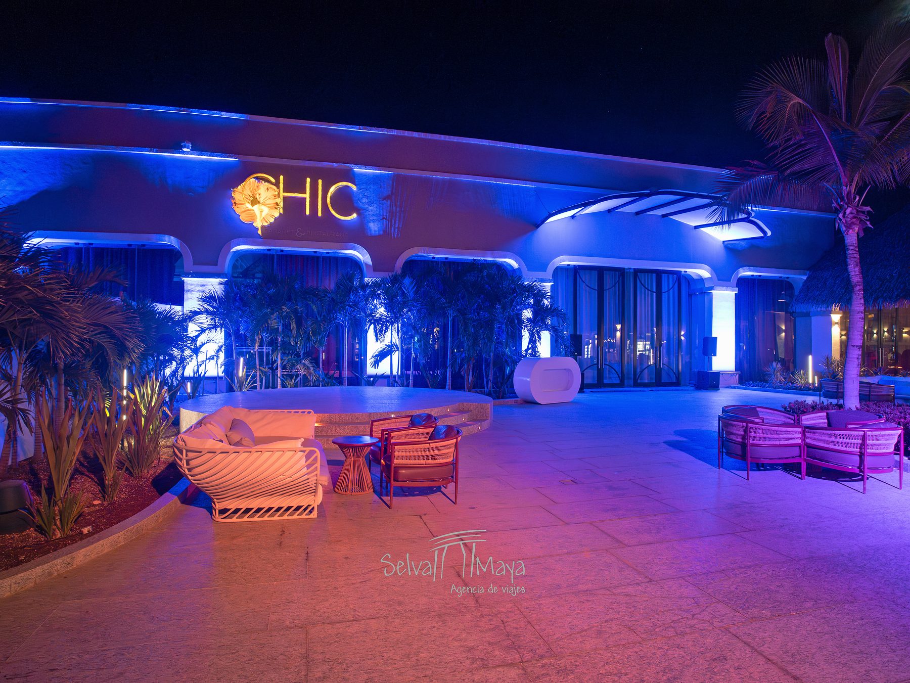 CHIC Cabaret de noche en TRS Yucatán Hotel